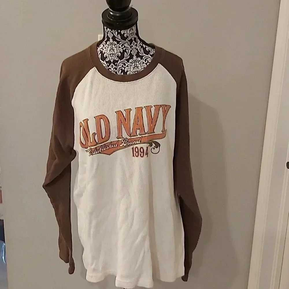 Old navy sweater